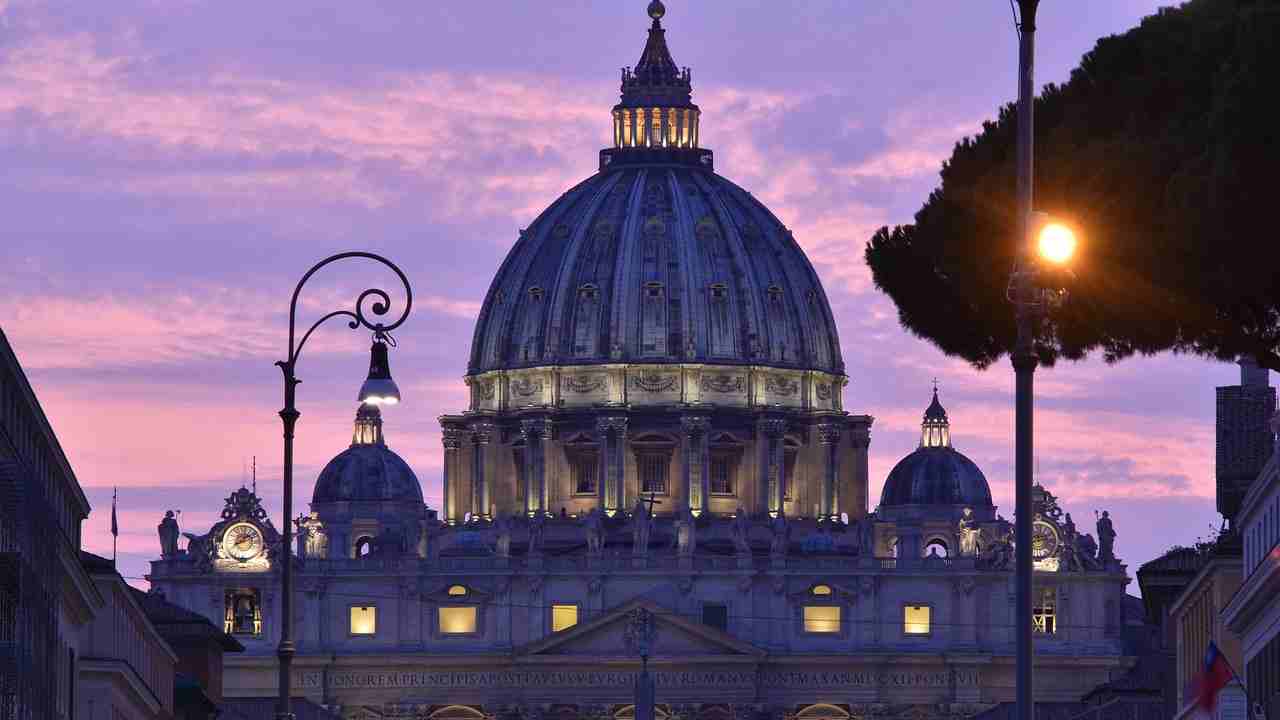 Roma e il lago nascosto tra le case